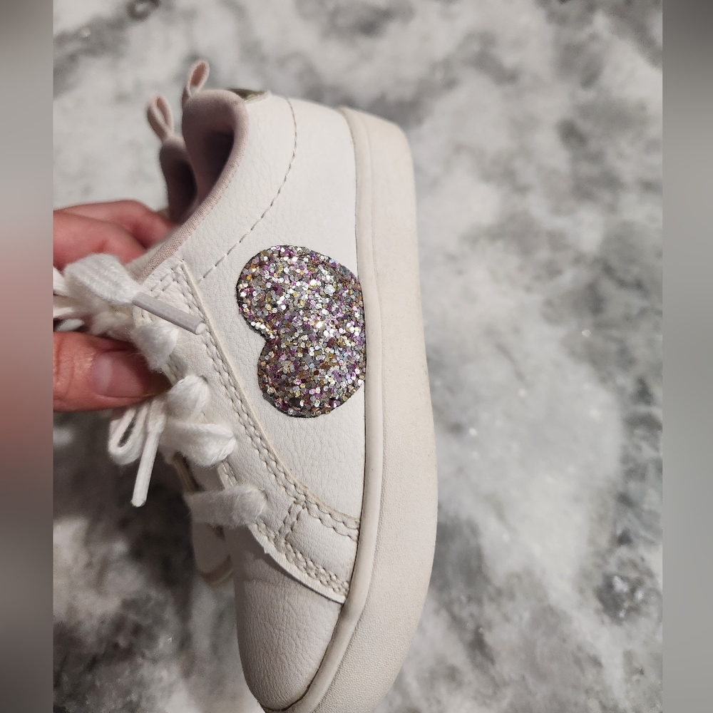 🍹😎Carter's tennis for gril size 7m